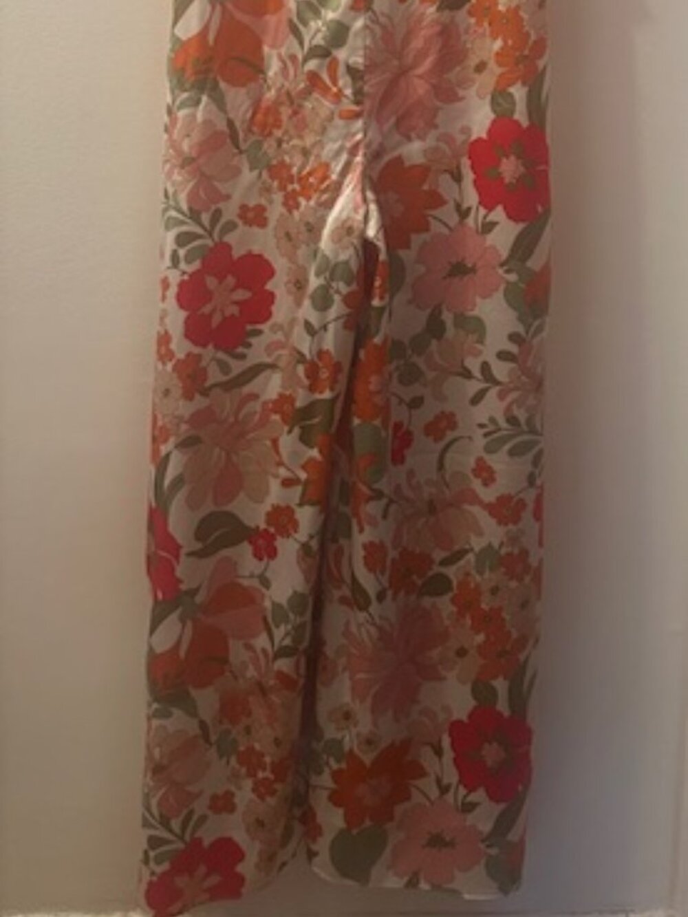 Anthropologie Elliatt Heliconia Bold Floral Flowing Ruffle Low Back Jumpsuit NWT - Picture 11 of 16